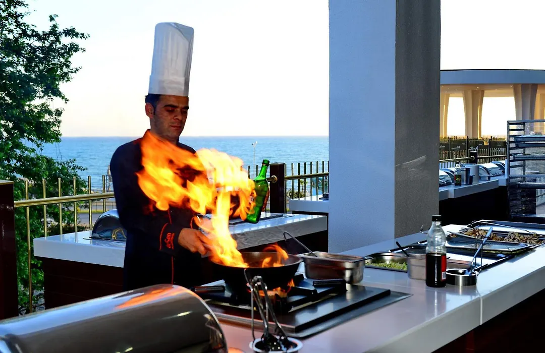 Vikingen Infinity Resort & Spa-1