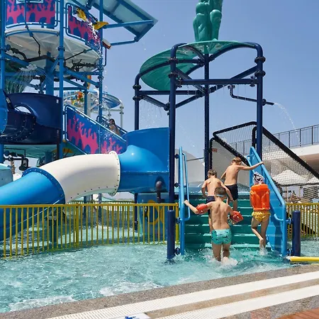 Vikingen Infinity Resort & Spa-3