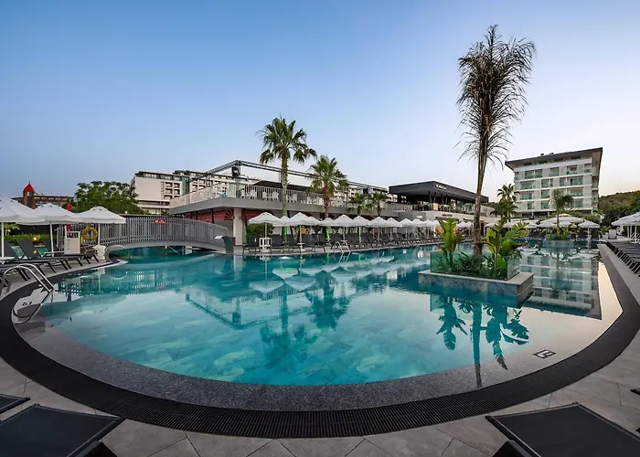 White City ResortSpa Hotel